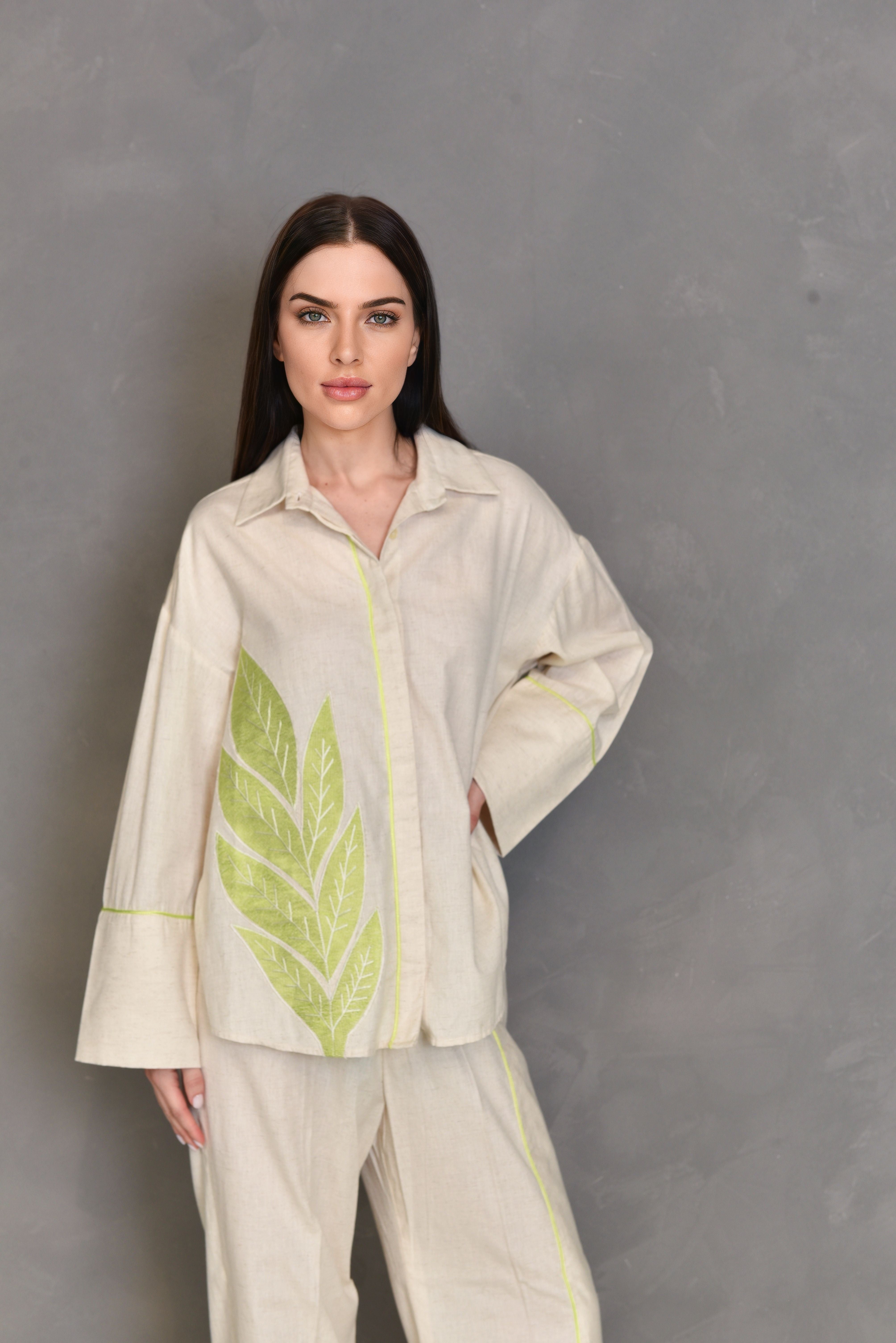 Travel Linen Embroidered Set
