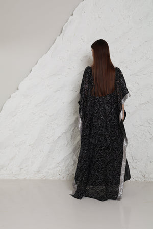 Black Embroidered Dantel Kaftan