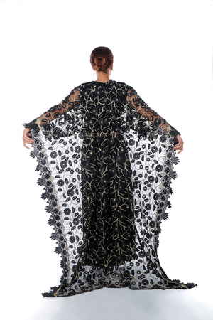 Black Dantel Cape With Belt