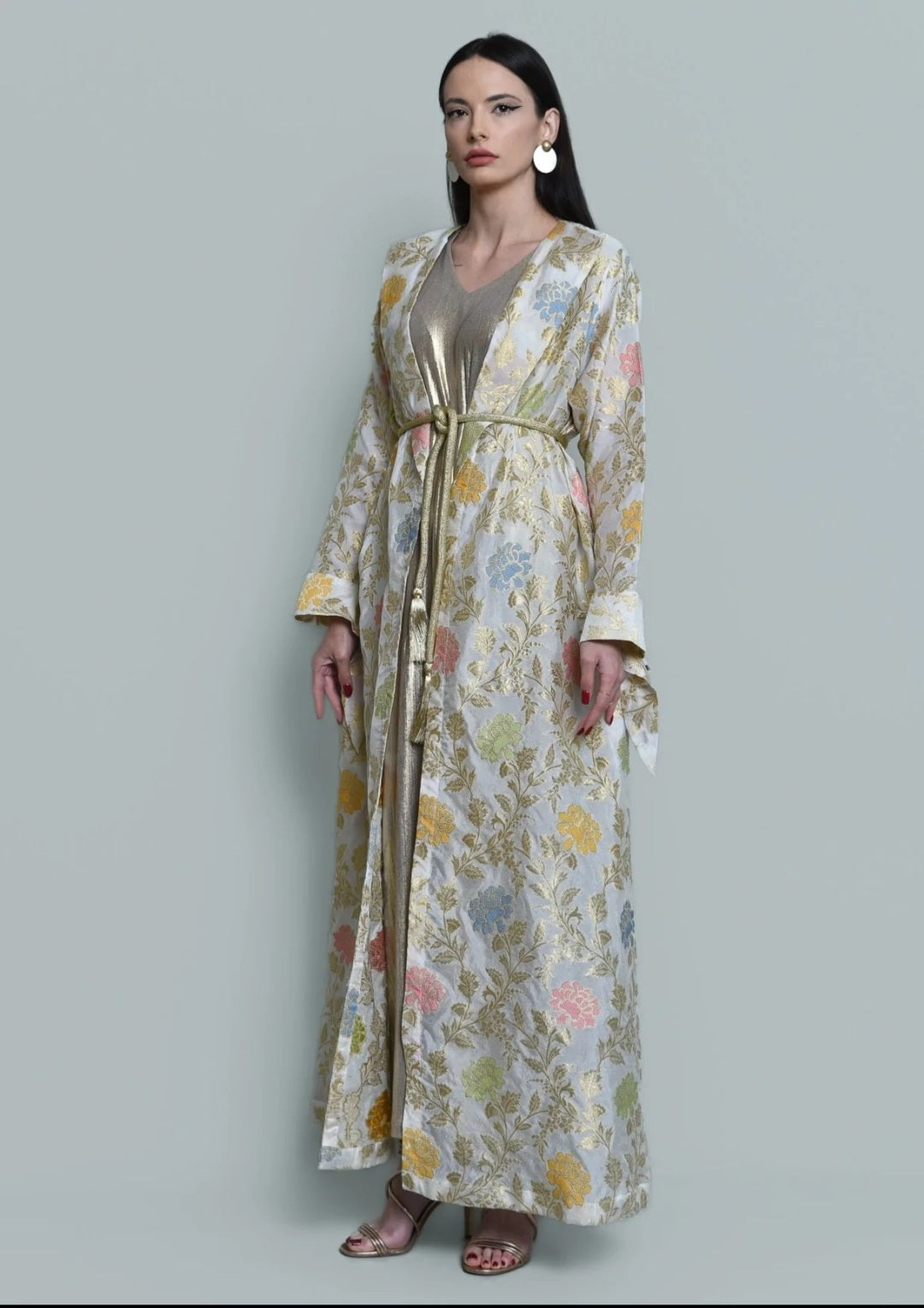Jaqquard satin kaftan