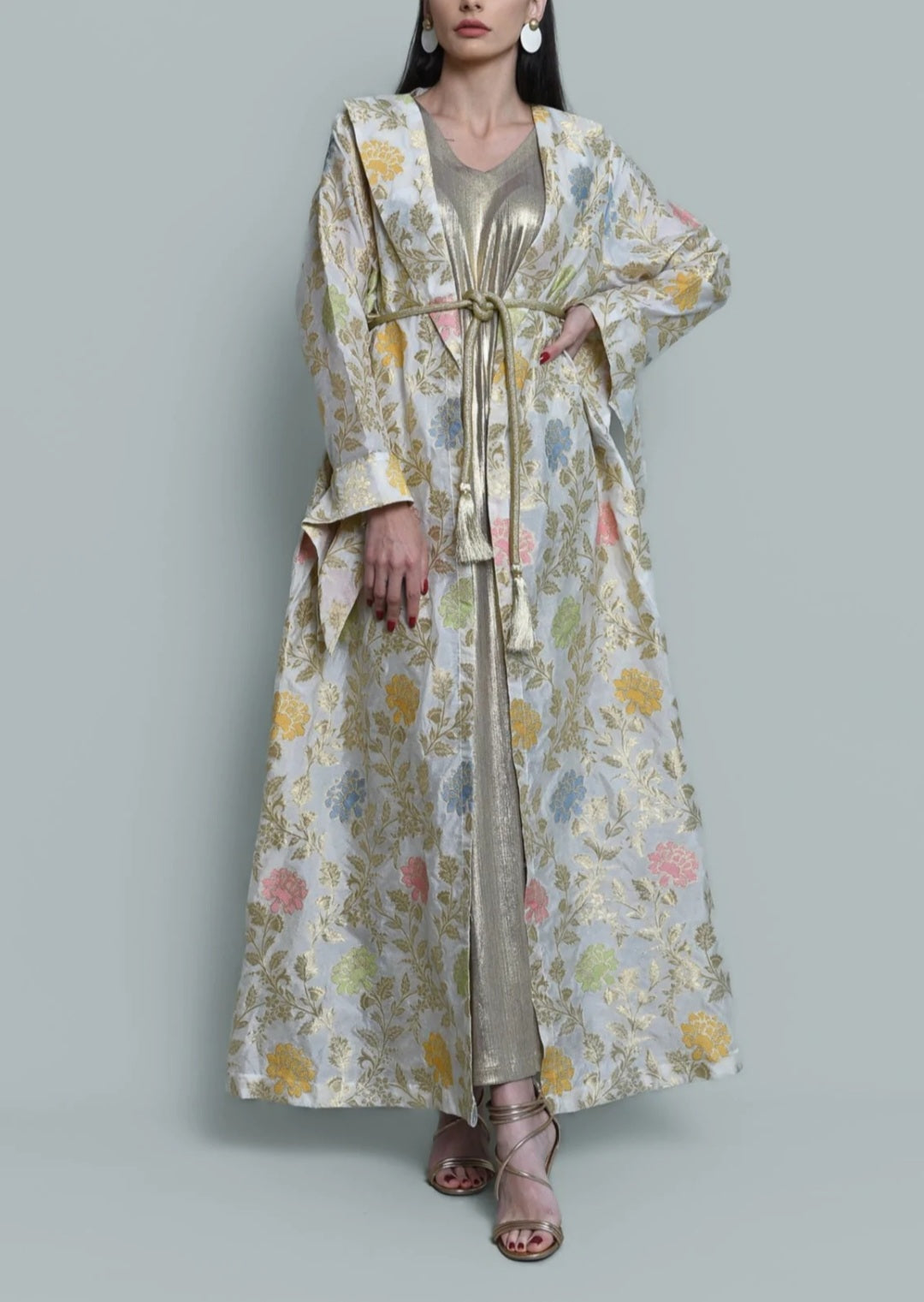 Jaqquard satin kaftan
