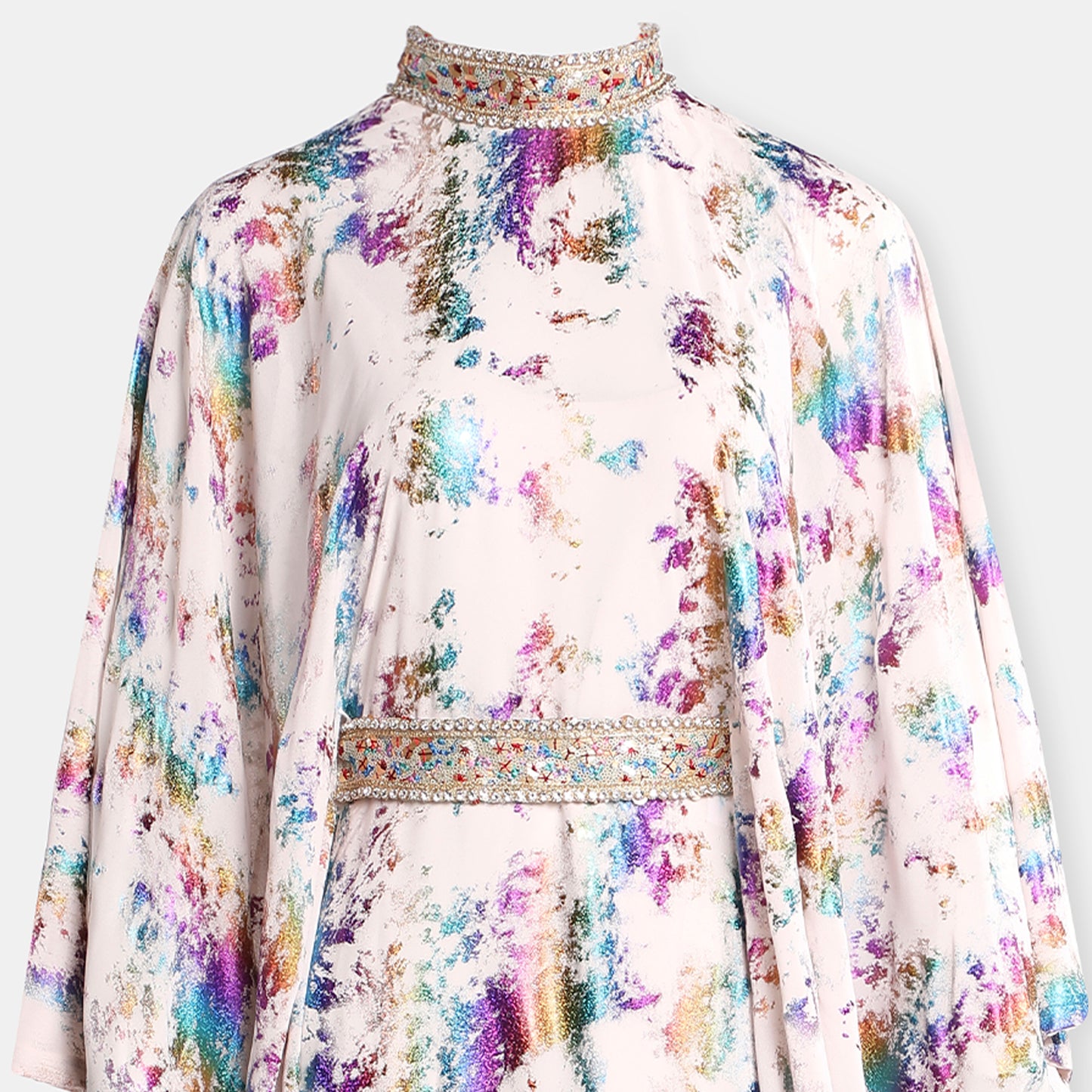 Colorful metalic kaftan with high neckline and belt