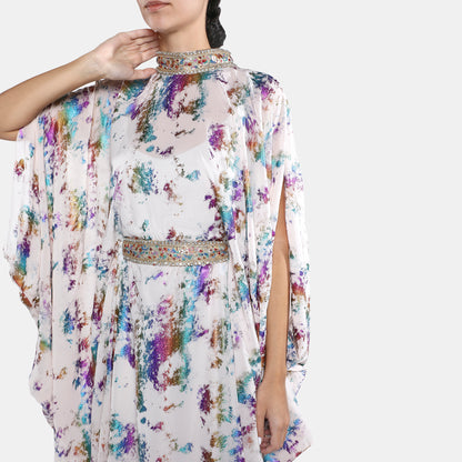 Colorful metalic kaftan with high neckline and belt