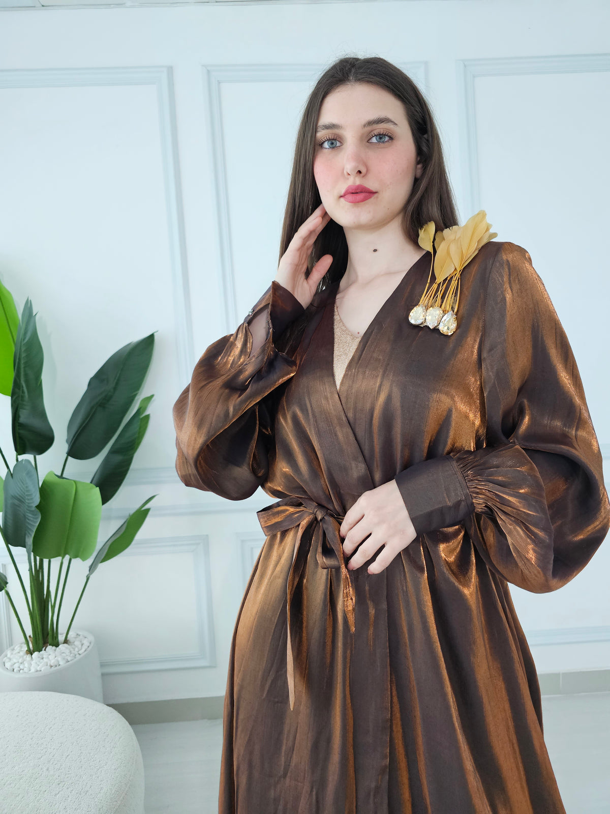 Shiny Bronze Kaftan With Stones And Feathers