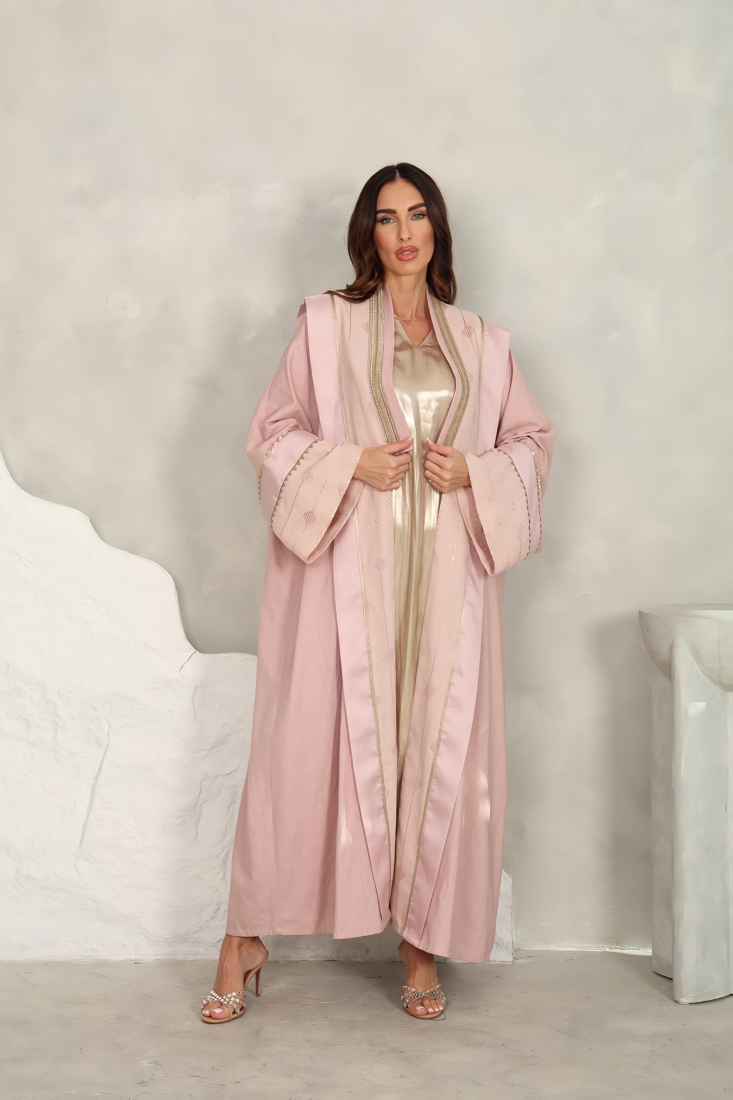 Pink linen embroidered Abaya