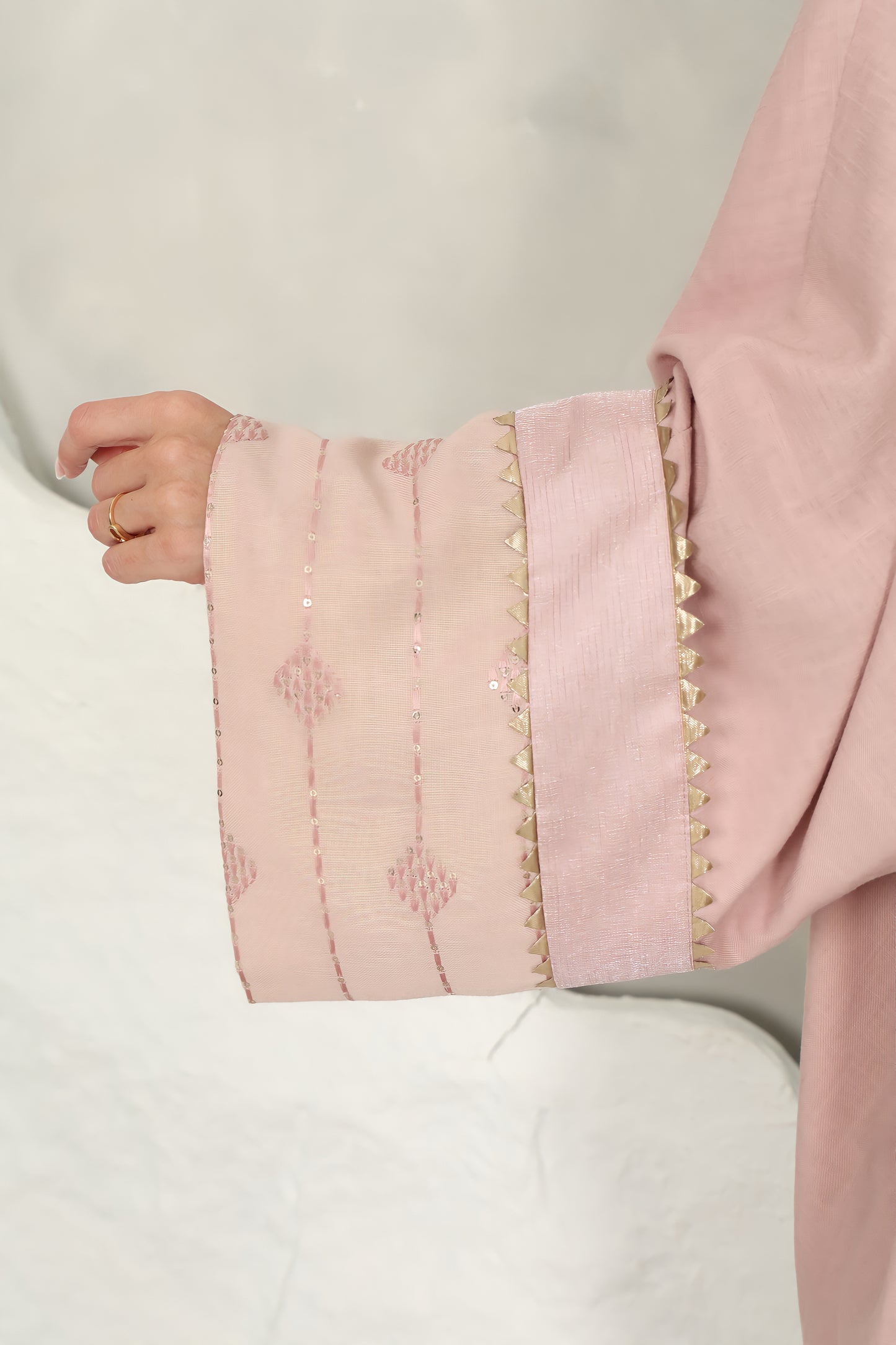 Pink linen embroidered Abaya