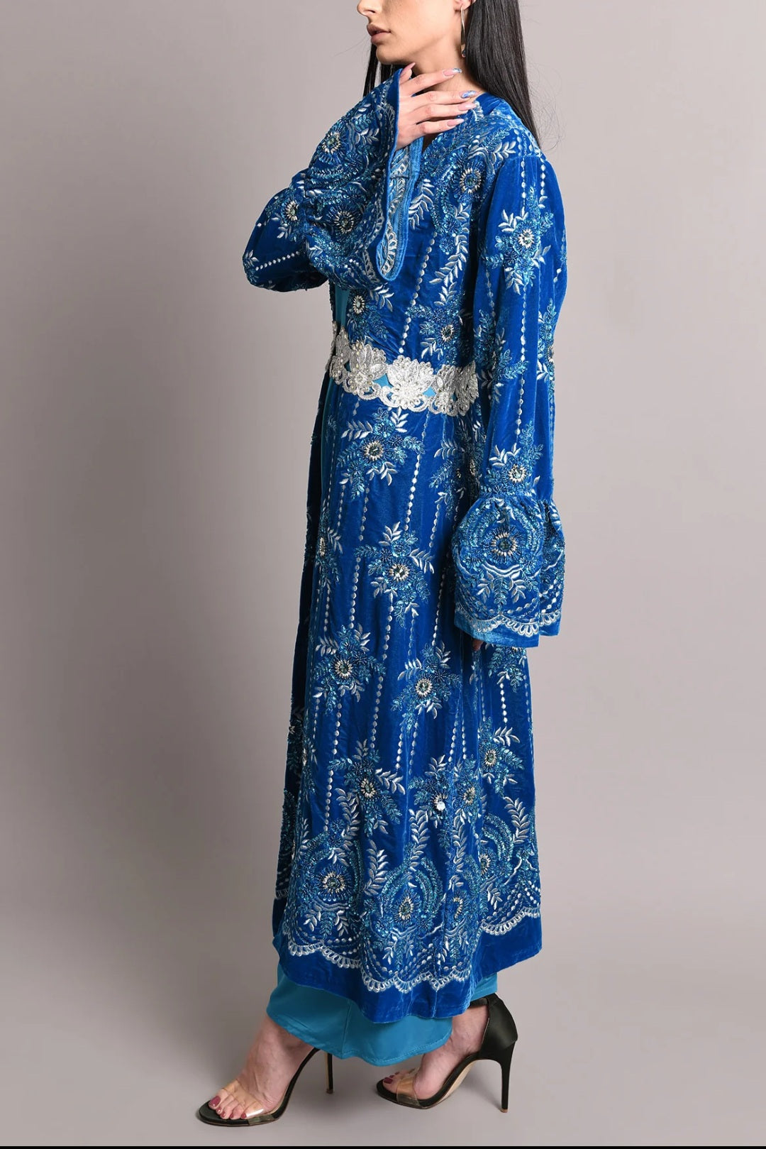 Turquoise velvet embroidered kaftan