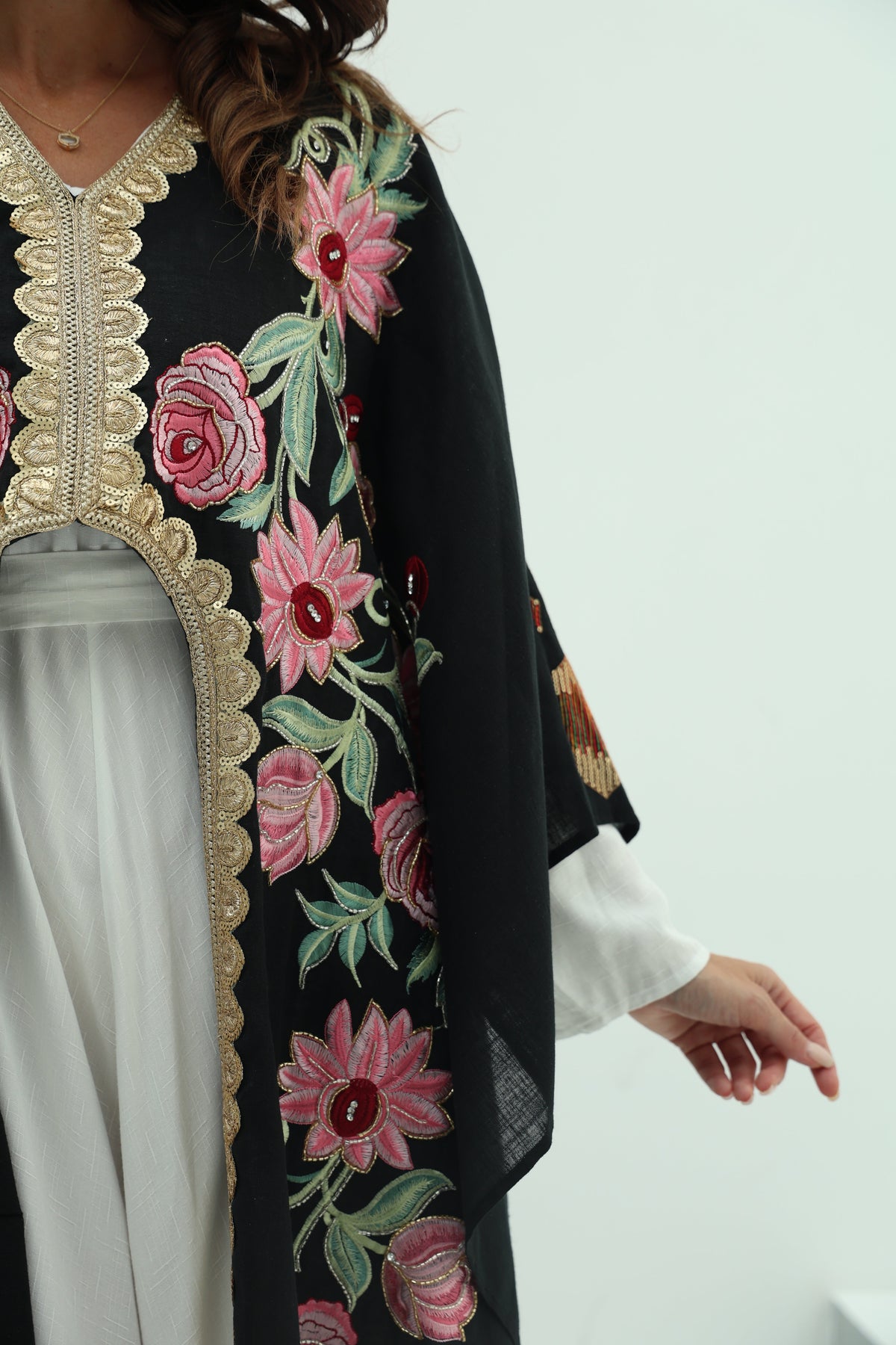 Cotton linen black abaya – embroidered