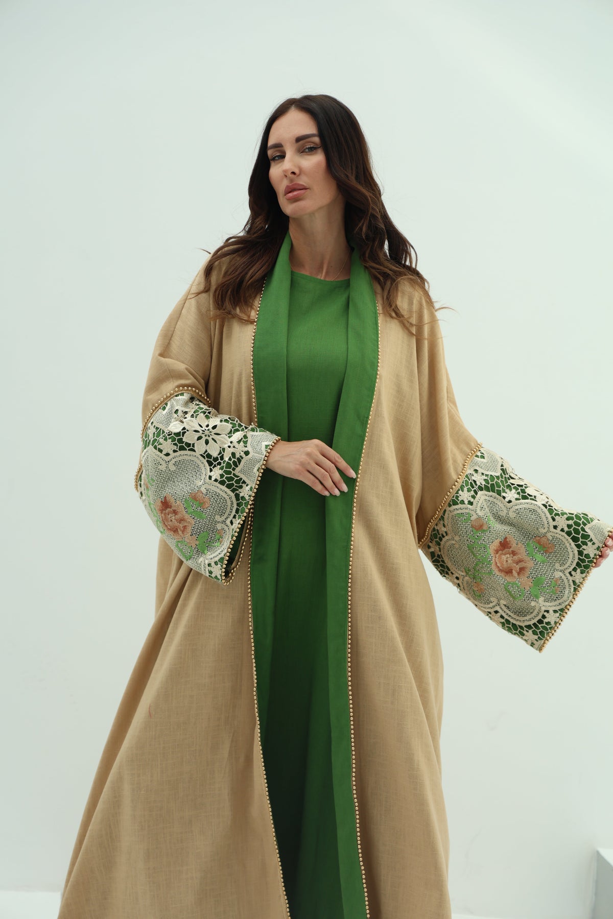 Linen green abaya – biege