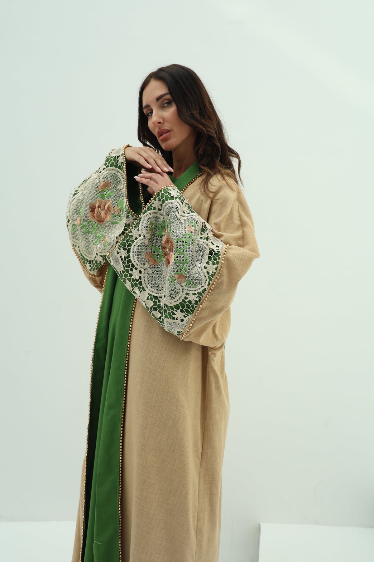 Linen green abaya – biege