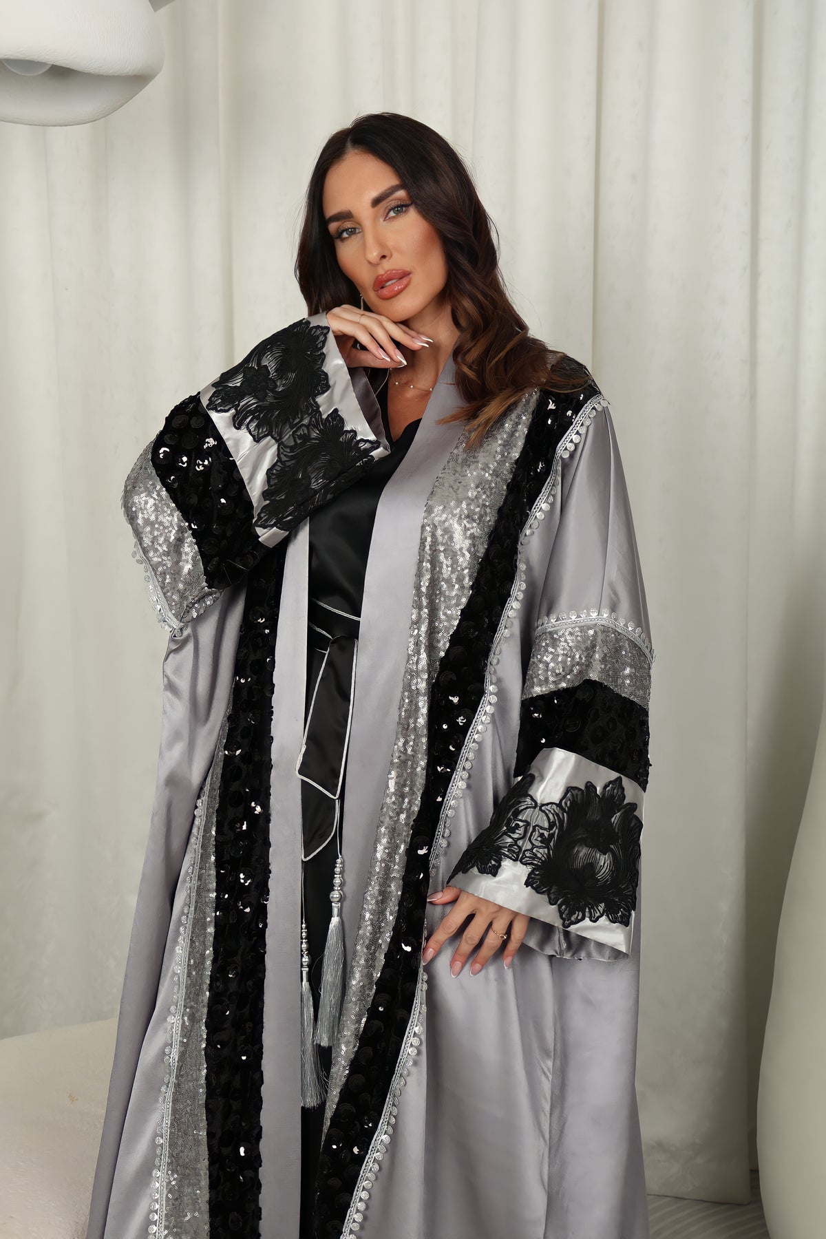 Gray Abya With Velvet And Sequence Embrodory