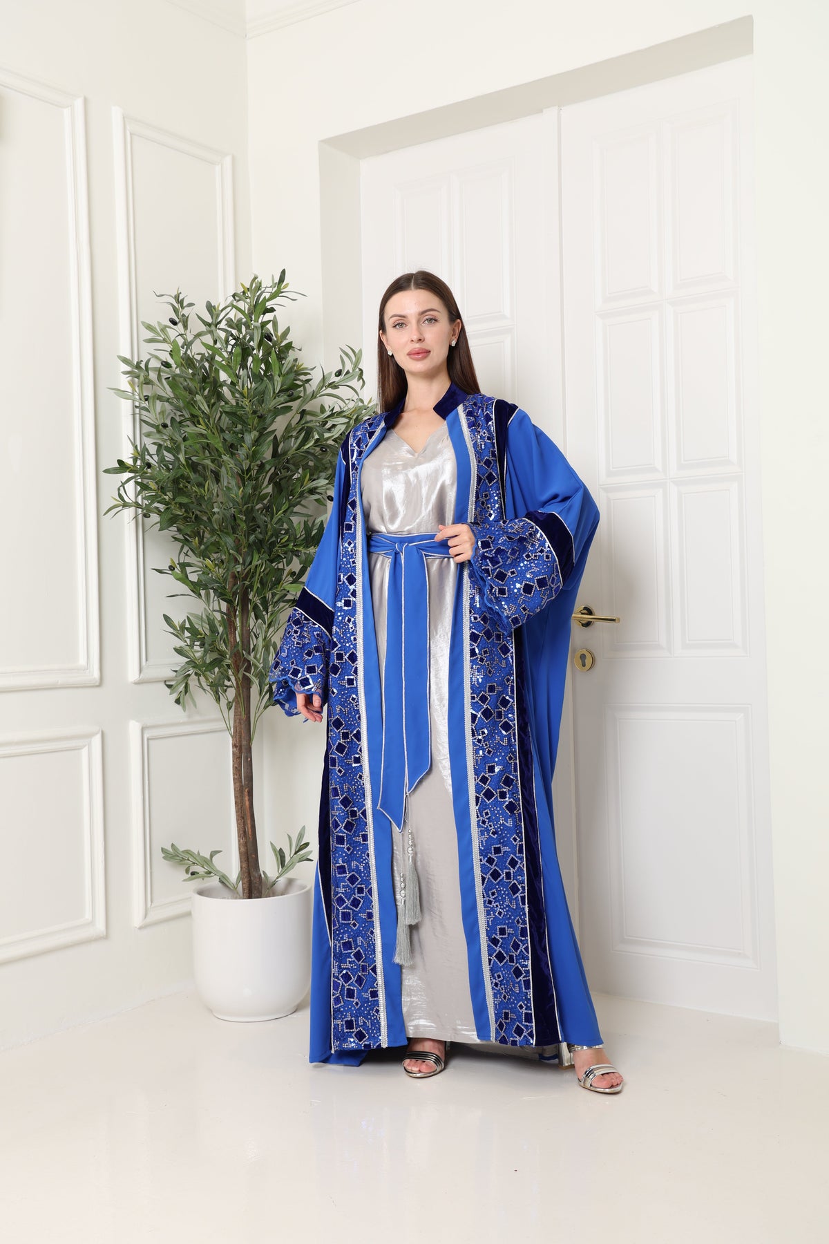 Blue Cut-Out Crepe Abaya