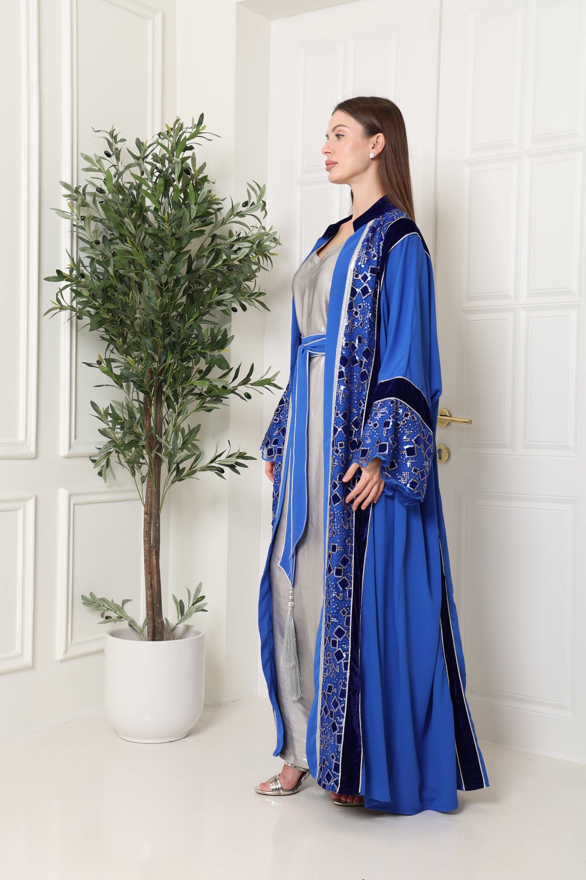 Blue Cut-Out Crepe Abaya