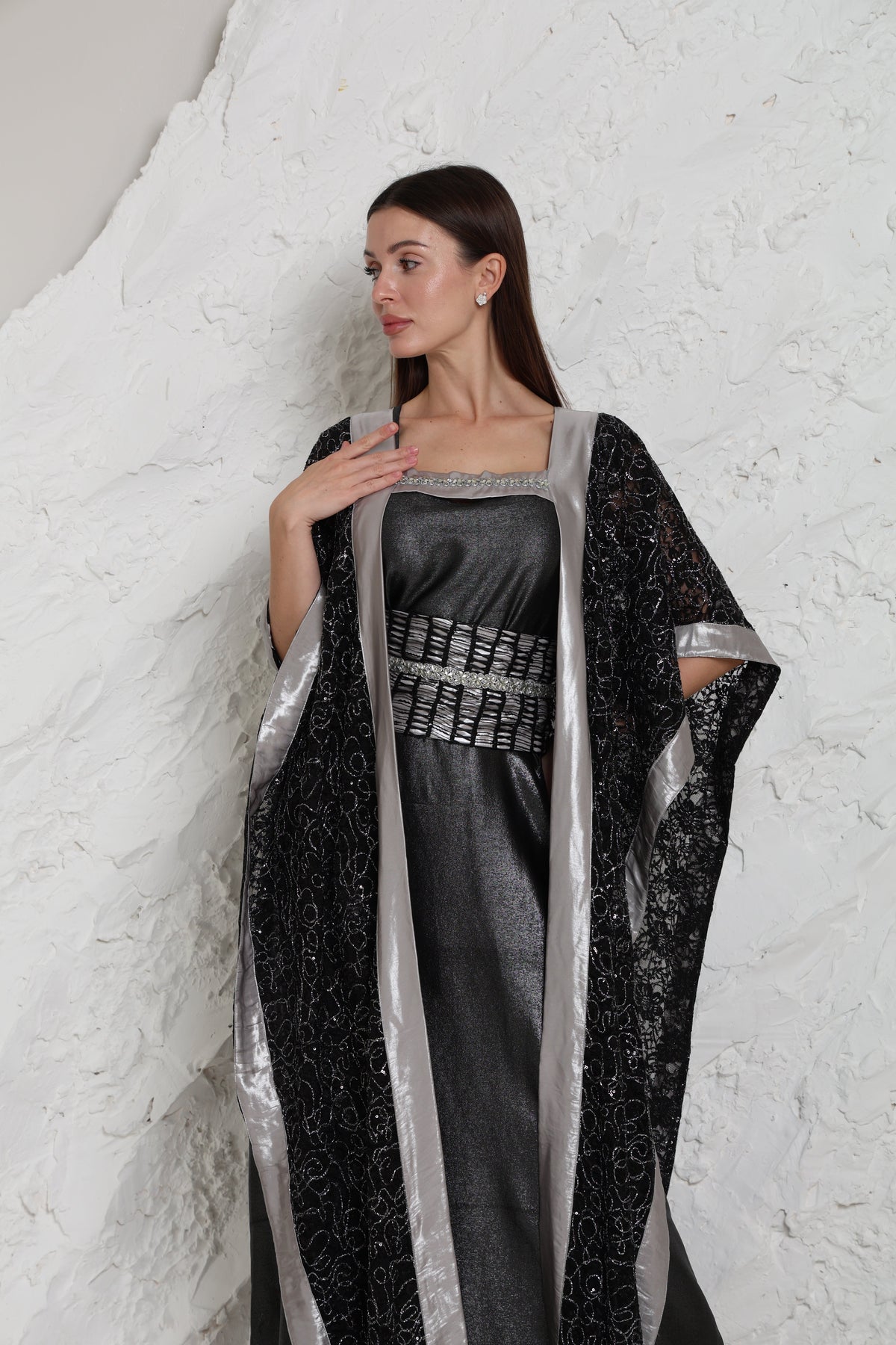 Black Embroidered Dantel Kaftan