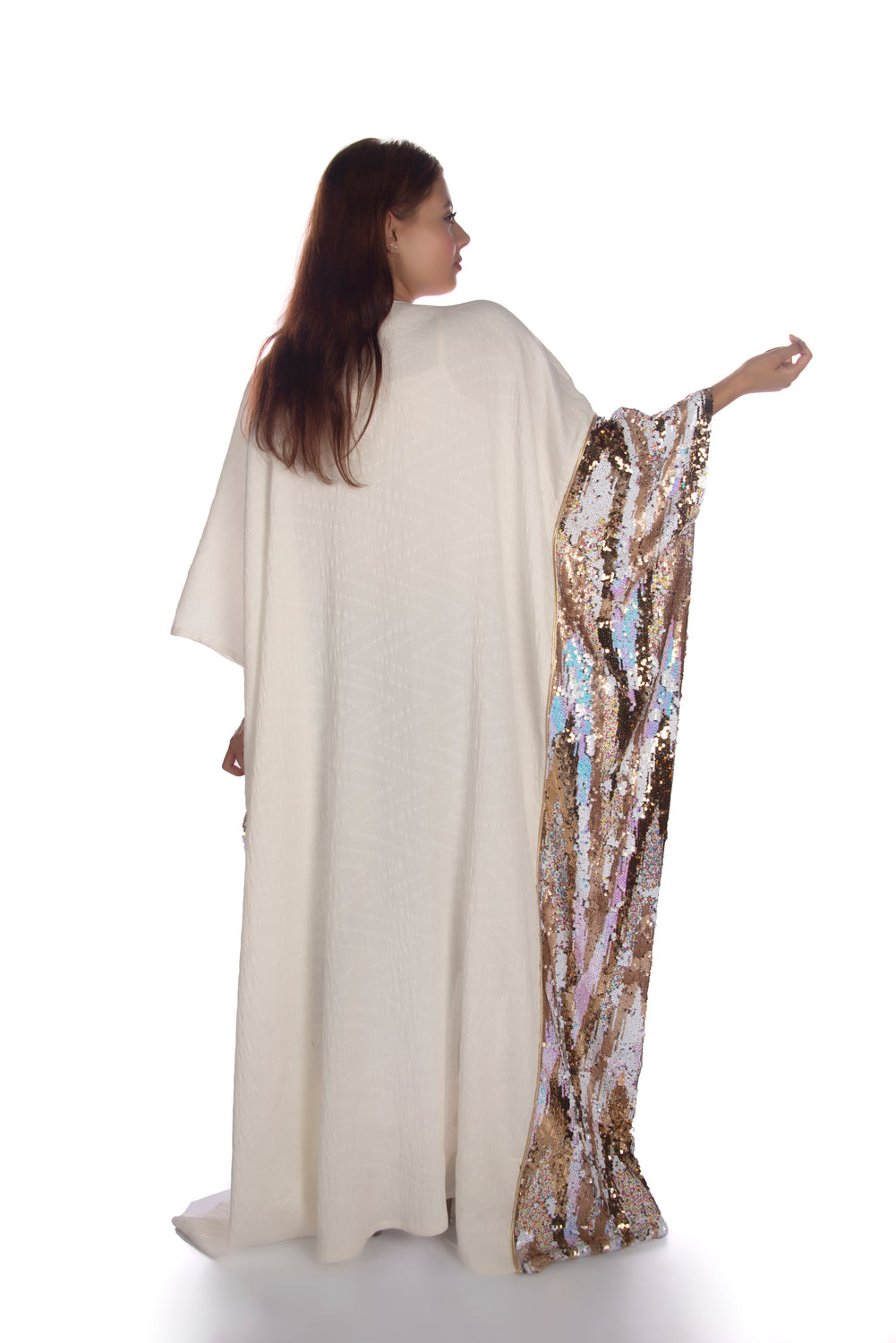 White bisht with sparkling sequence