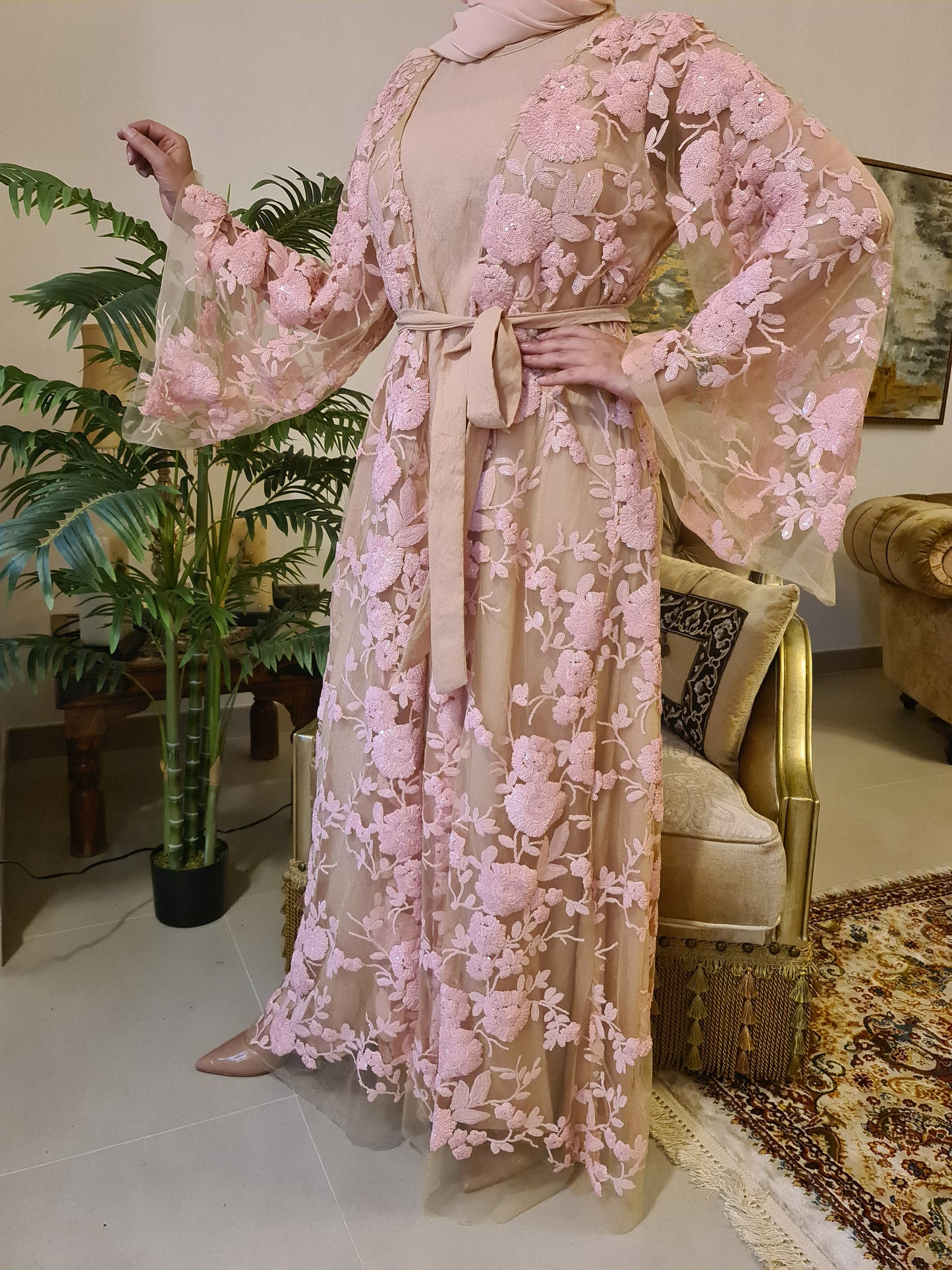 Tulle sequence embroidered kaftan
